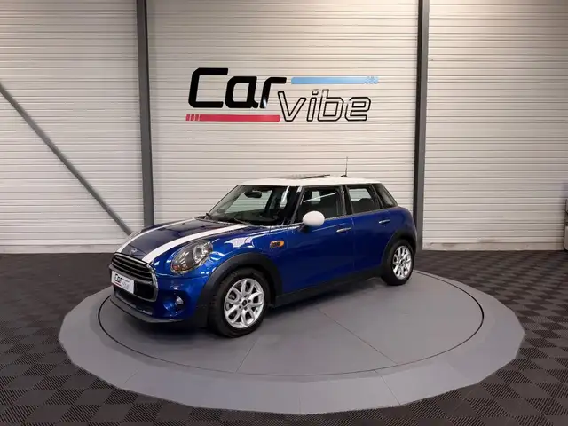 Mini Hatch view 8