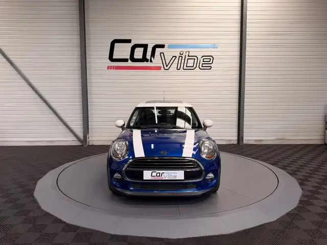 Mini Hatch view 9