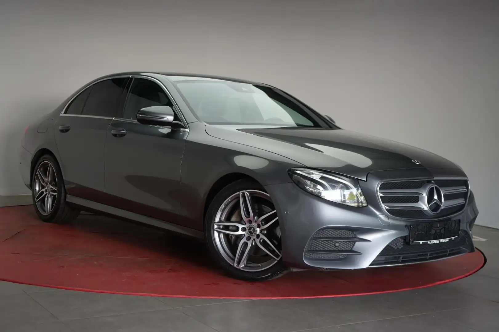 Mercedes-Benz E 300 d 9G-Tronic AMG Navi/Temp/Kamera/Side Gri - 1