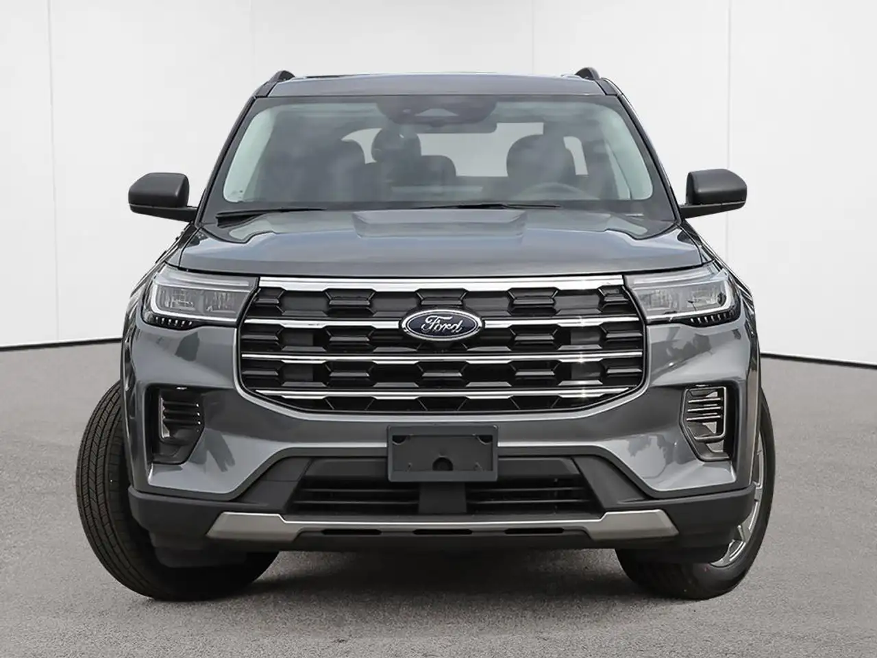 Ford Explorer снимка Ford Explorer
