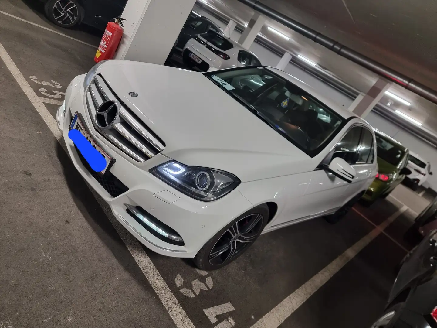 Mercedes-Benz C 180 CDI (BlueEFFICIENCY) - 1