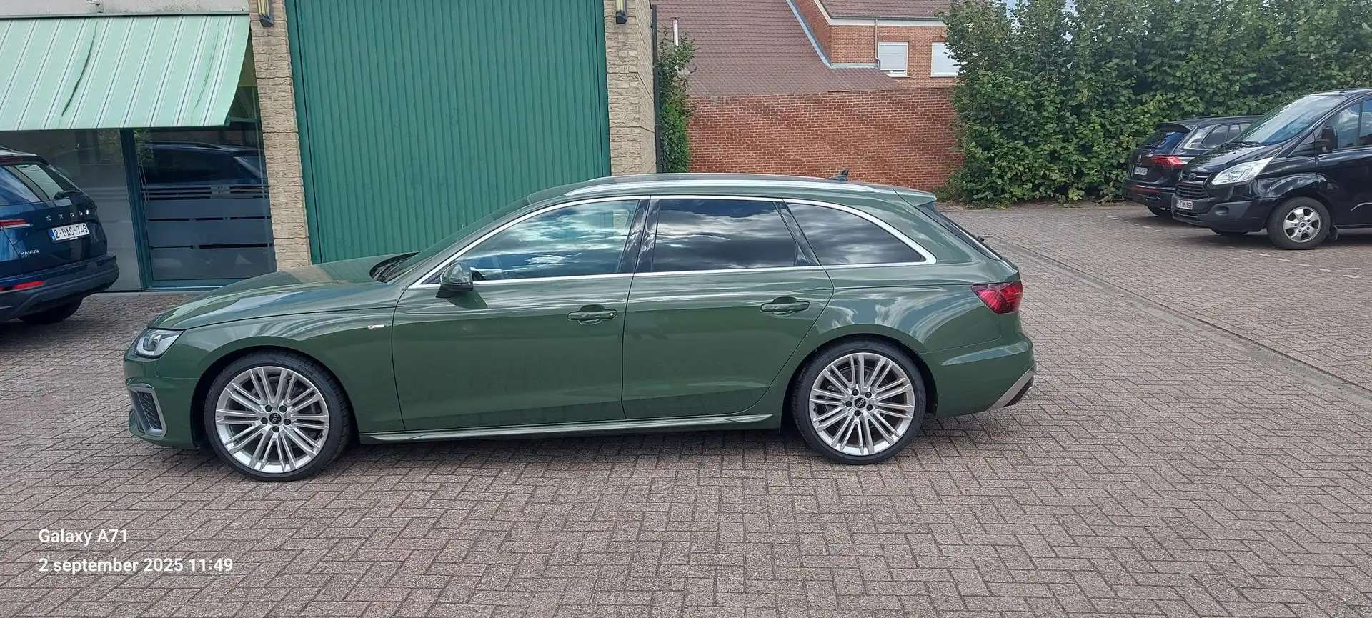 Audi A4 A4 Avant 35 TDI S tronic S line Vert - 1