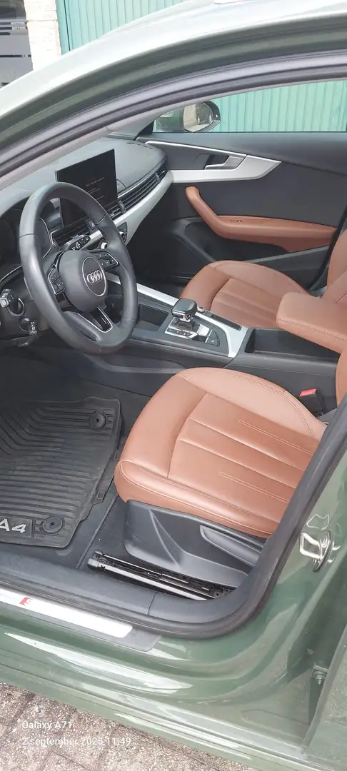 Audi A4 A4 Avant 35 TDI S tronic S line Vert - 2