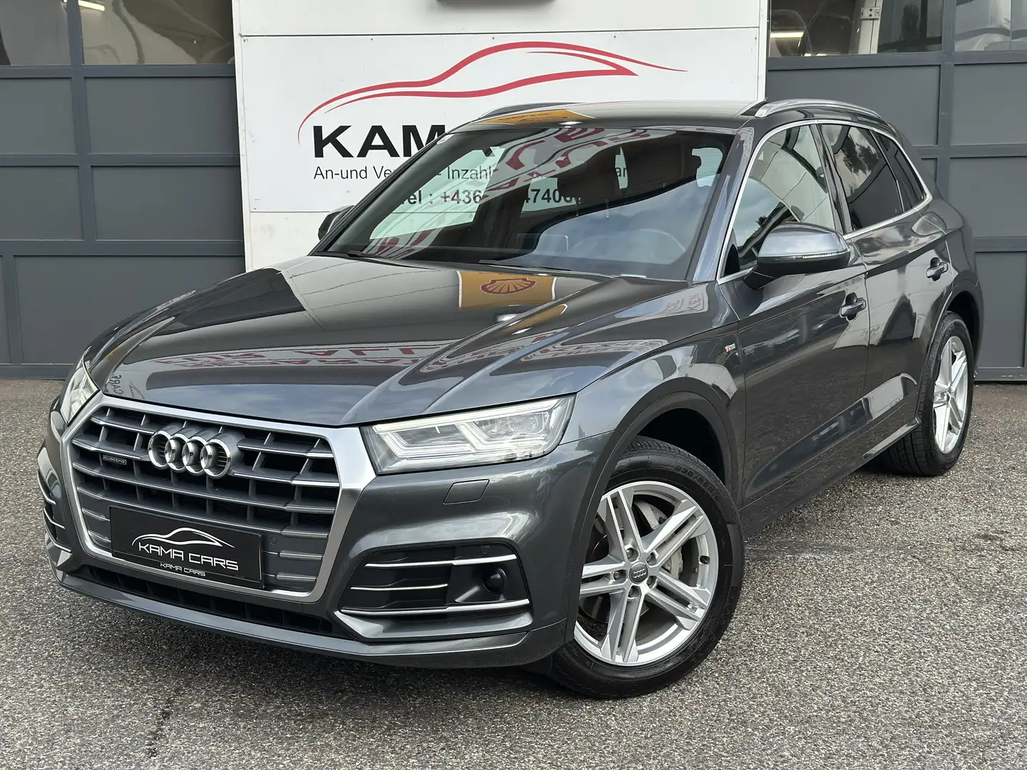 Audi Q5 2,0 TDI quattro sport 3x S-LINE - 1