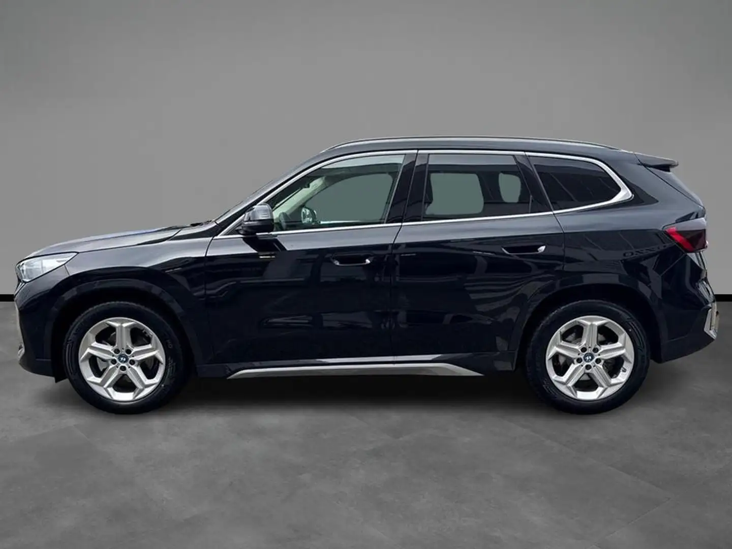 BMW iX1 edrive 20 Nero - 2