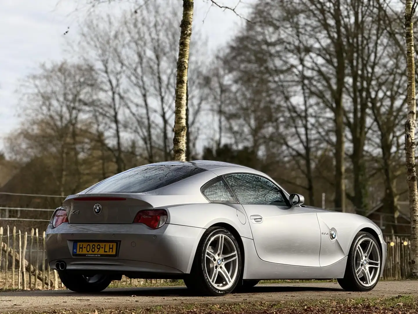BMW Z4 Roadster 3.0si Grau - 2