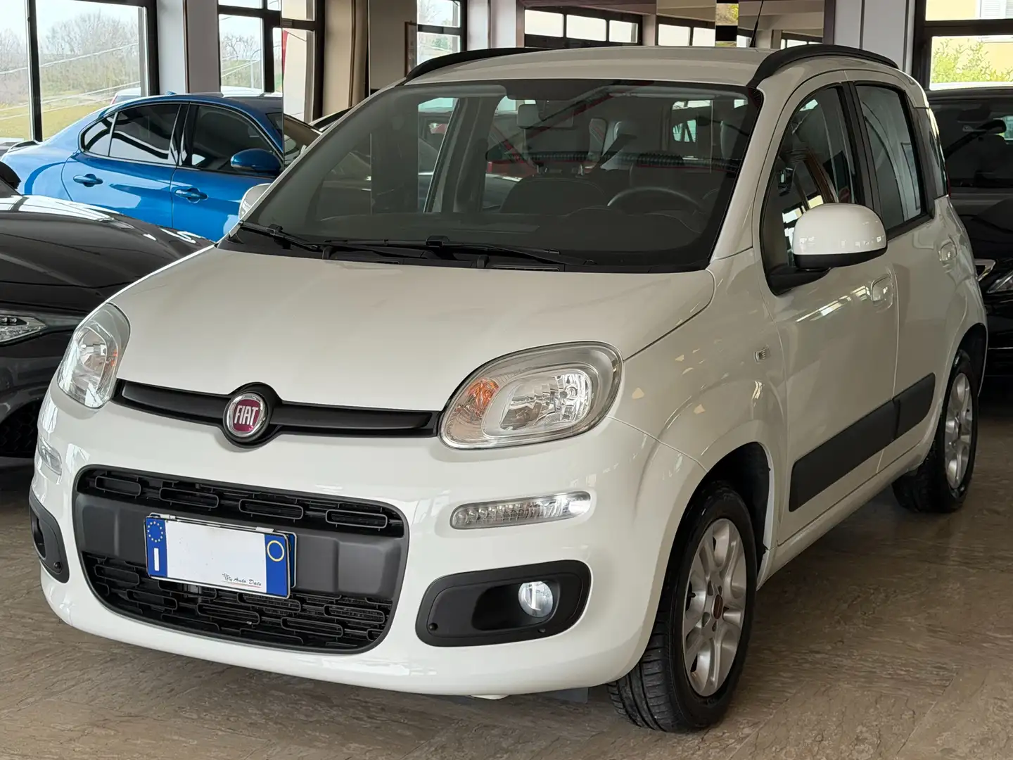 Fiat Panda New 1.2 69 cv. EasyPower LOUNGE (Imp. GPL) Bianco - 2
