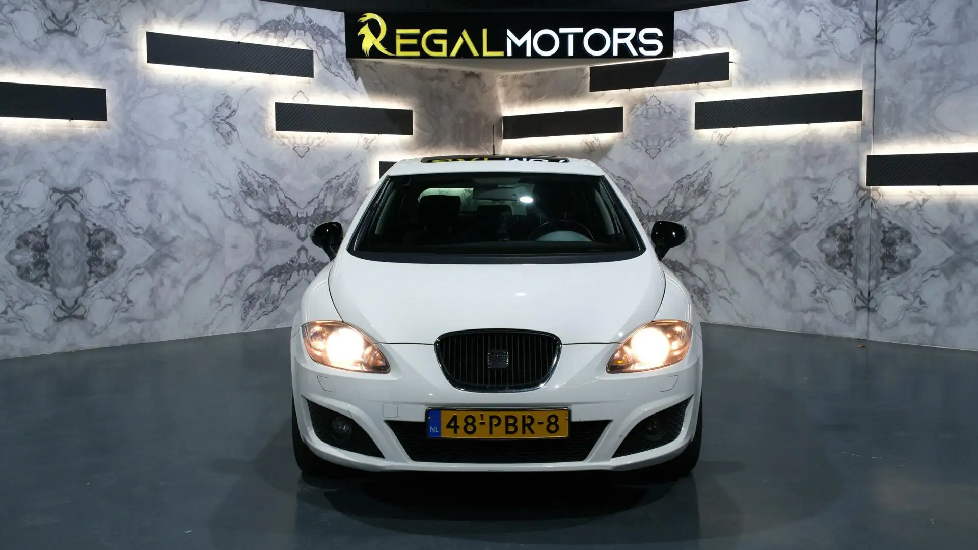 SEAT Leon 1.2 TSI Style | Schuifdak|Stoelverw.|PDC Bianco - 2