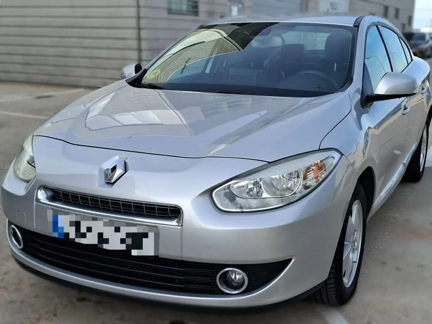 Renault Fluence Dynamique dCi 105cv Gris - 1