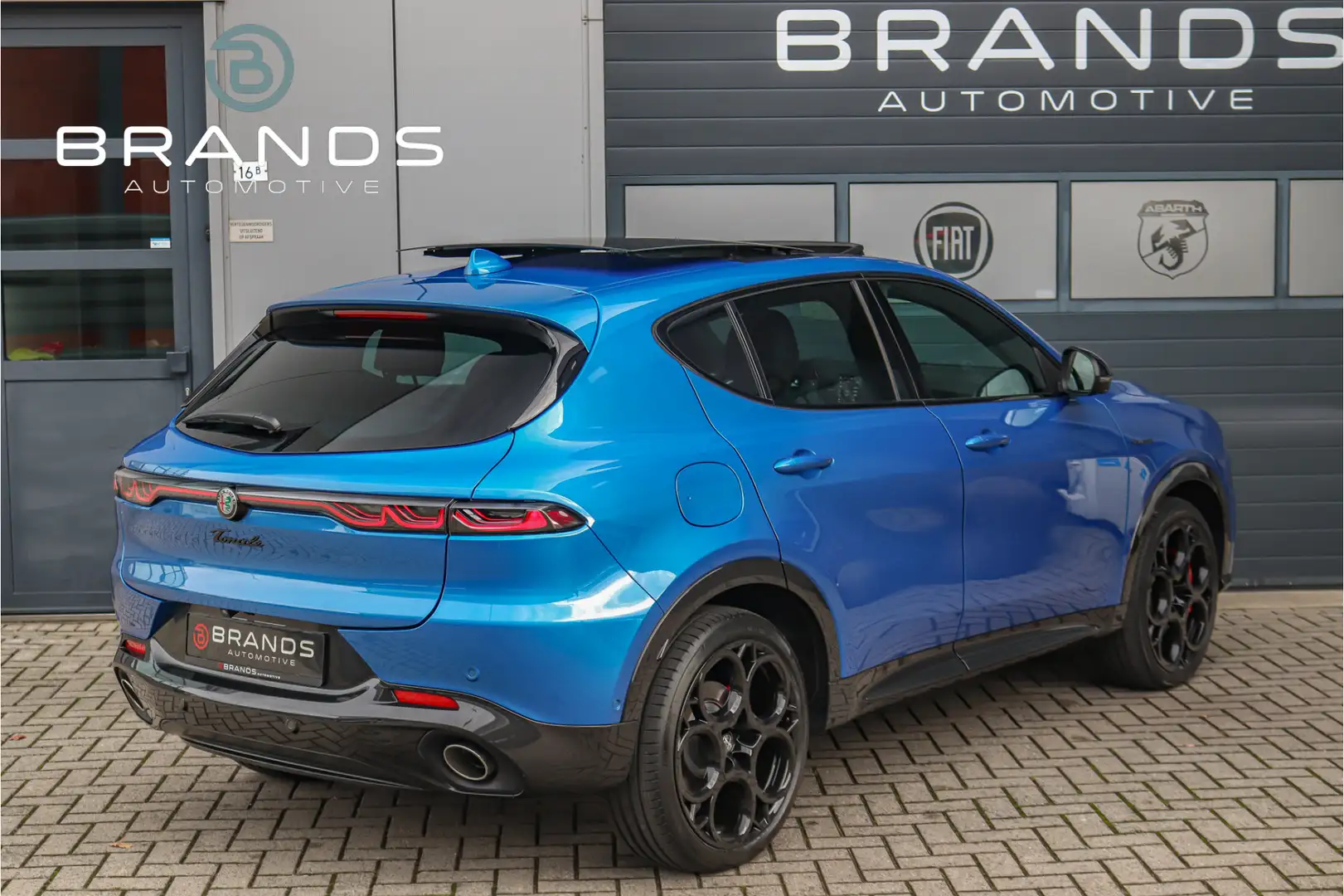 Alfa Romeo Tonale 1.3T PHEV Veloce Full option 280PK Garantie NL aut Bleu - 2