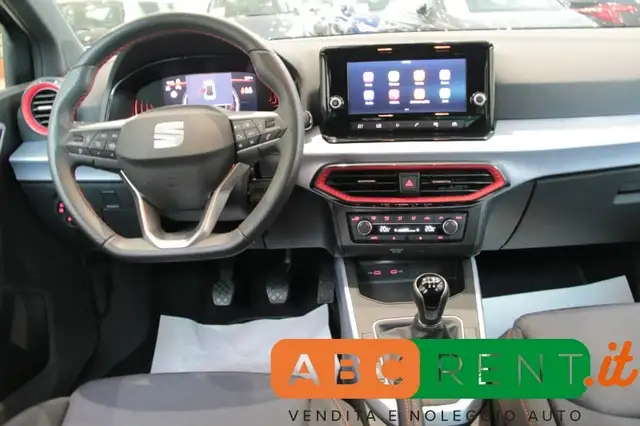Seat Arona view 11