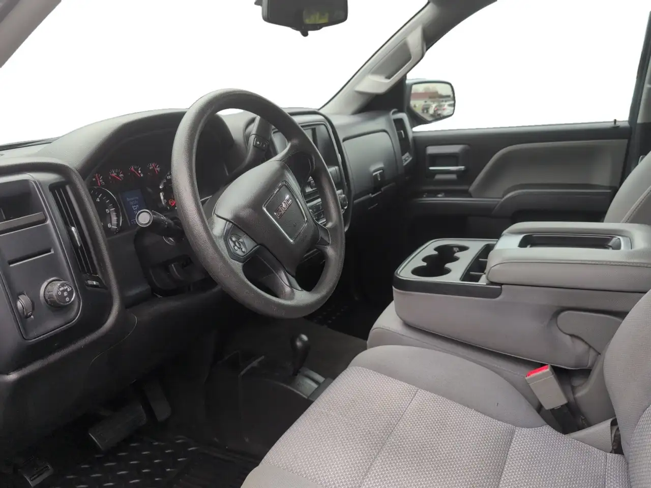 GMC Sierra 1500 снимка GMC Sierra 1500