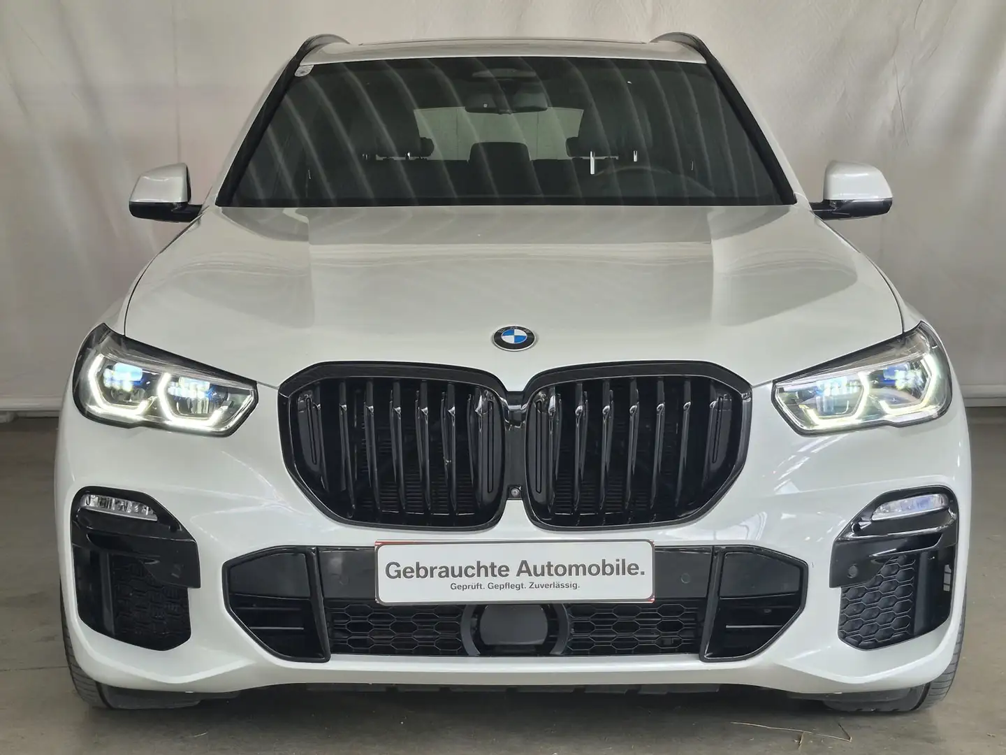 BMW X5 M 50i  M Sportpaket / AHK / Kommission Weiß - 2