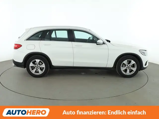 Mercedes-Benz GLC view 7