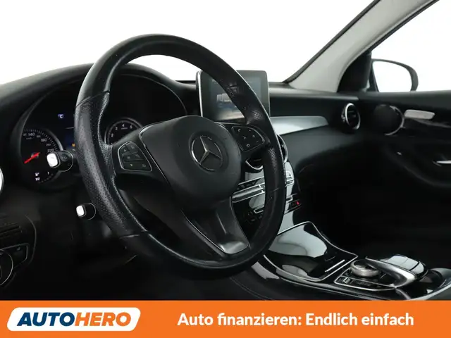 Mercedes-Benz GLC view 11