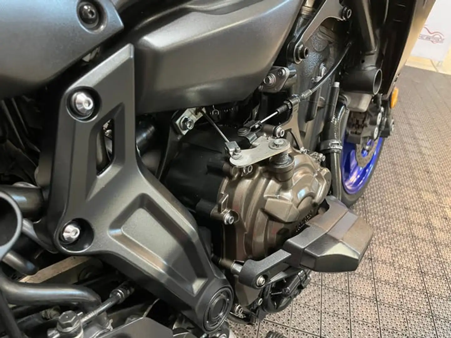 Yamaha Tracer 700 Negro - 1