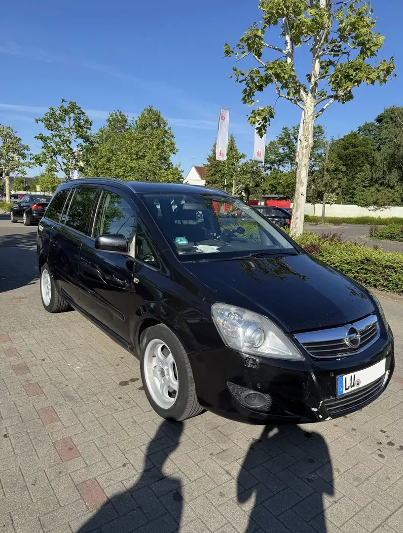 Opel Zafira Schwarz - 2