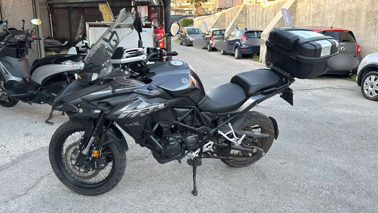 Benelli TRK 502