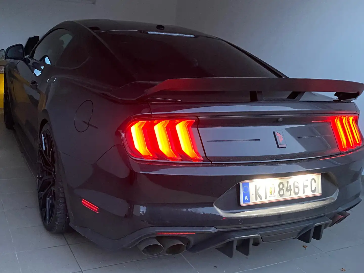 Ford Mustang Mustang 5,0 Ti-VCT V8 GT Aut. GT Schwarz - 1