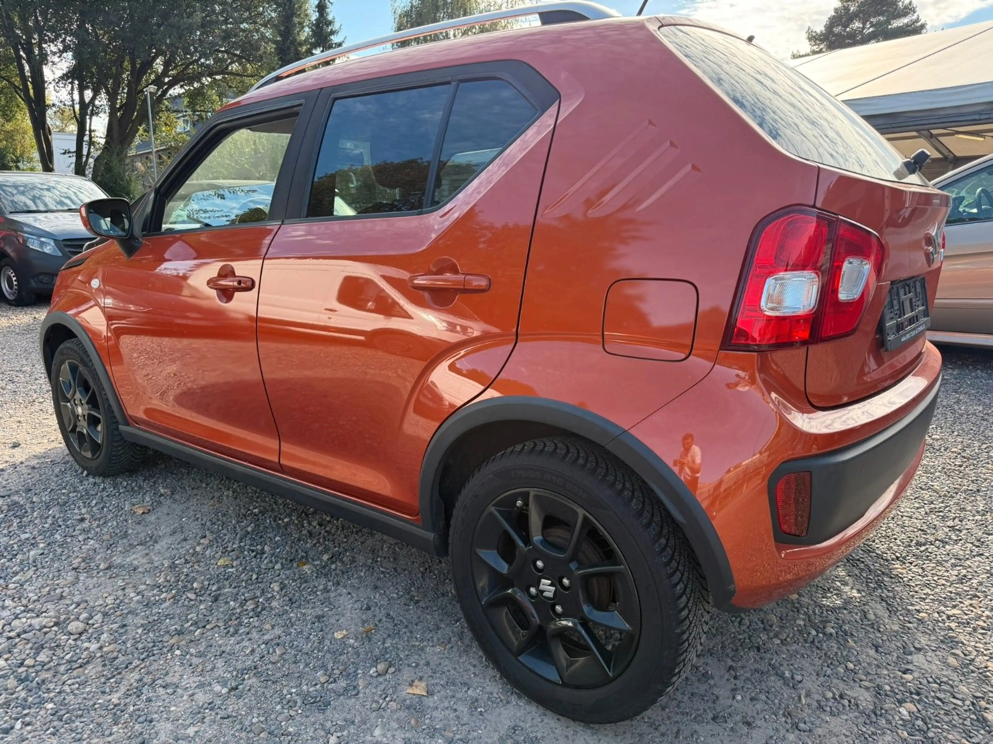 Suzuki Ignis Club — photo 6