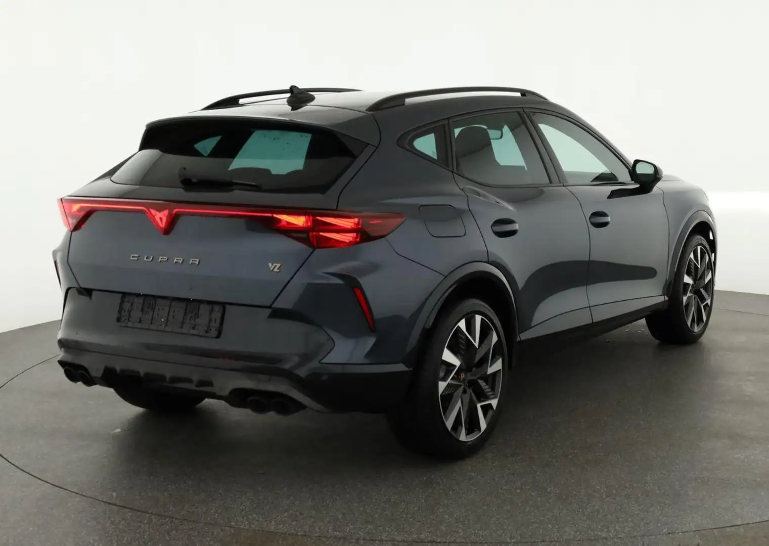 CUPRA Formentor VZ 2.0 TSI 245 kW 4Drive DSG 4Drive, AHK, Navi,... Grau - 2