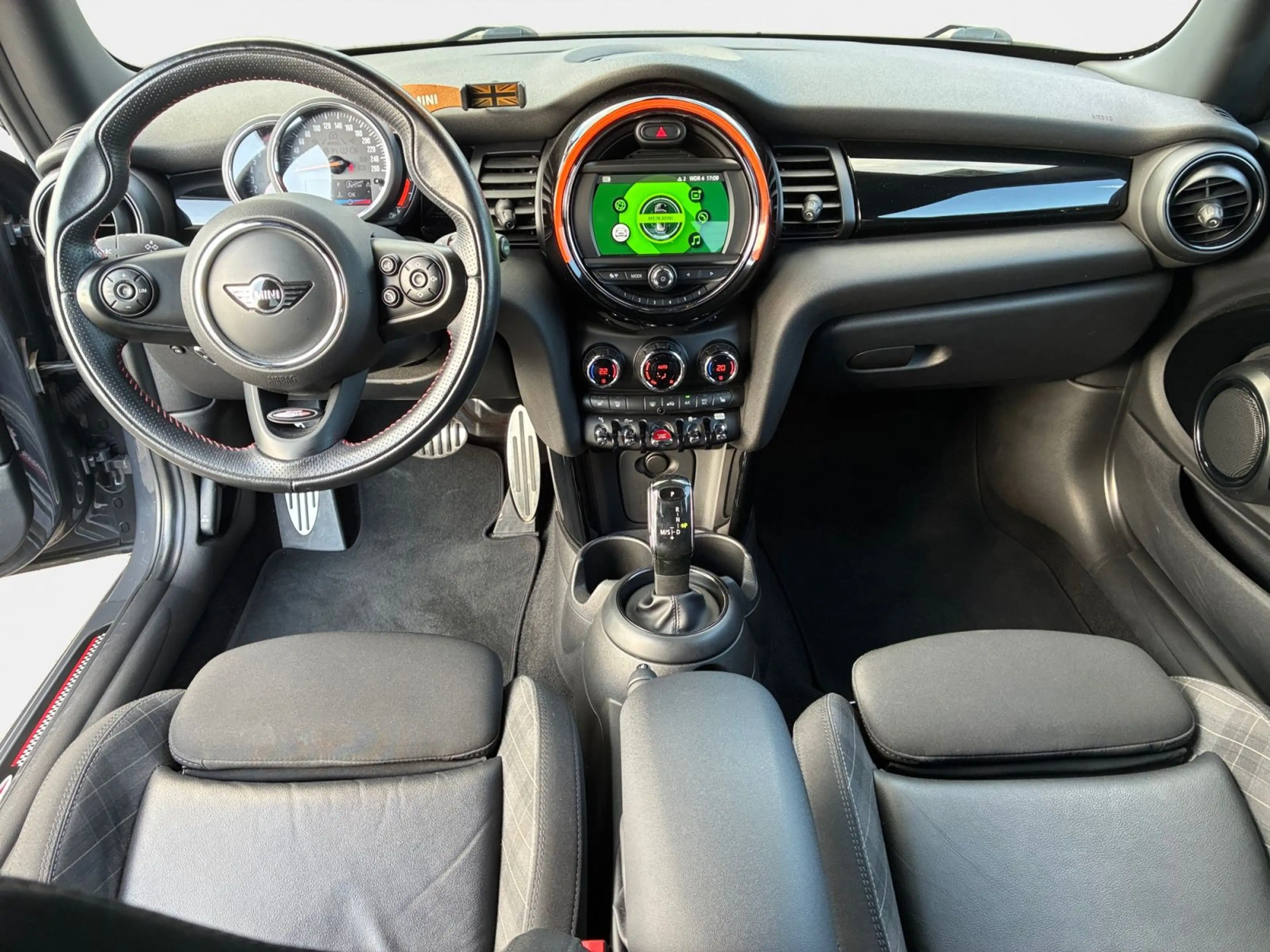 MINI Cooper S LED SHZ Tempomat — photo 10