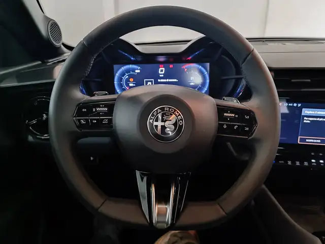 Alfa Romeo Junior view 8