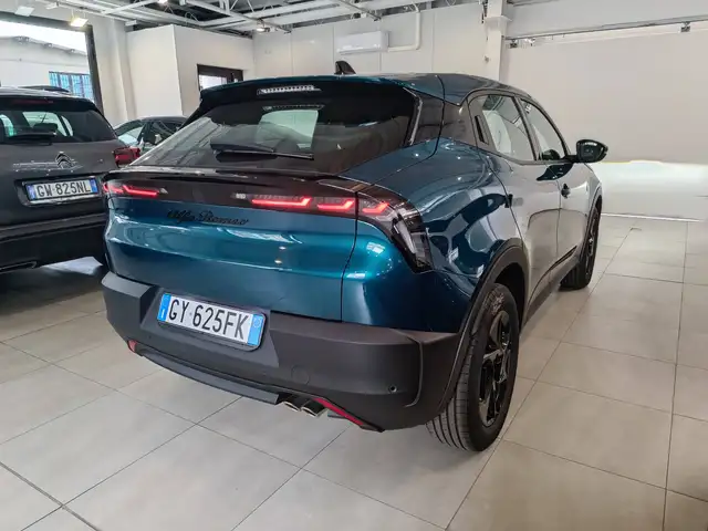 Alfa Romeo Junior view 6