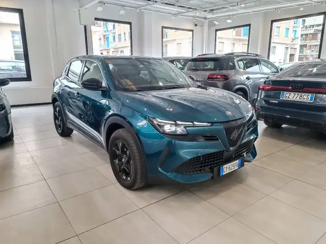 Alfa Romeo Junior view 2