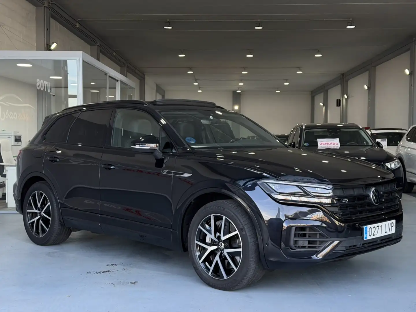Volkswagen Touareg Todoterreno Automático de 5 Puertas Negro - 2