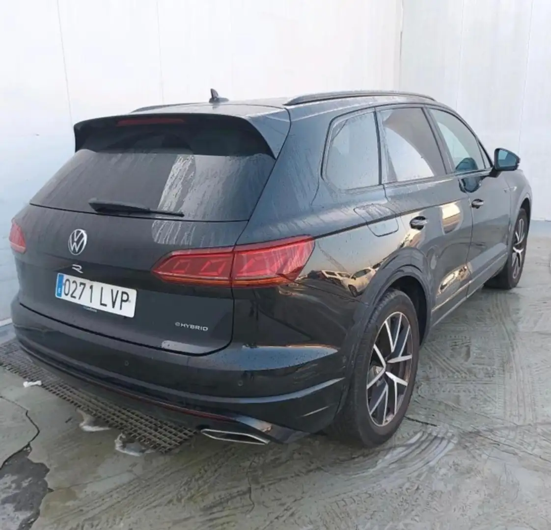 Volkswagen Touareg Todoterreno Automático de 5 Puertas Nero - 2