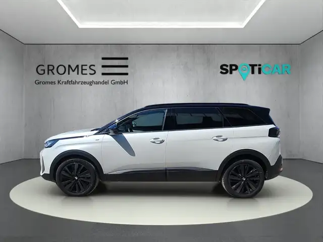 Peugeot 5008 view 6