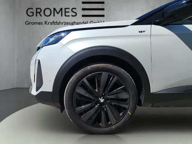 Peugeot 5008 view 11