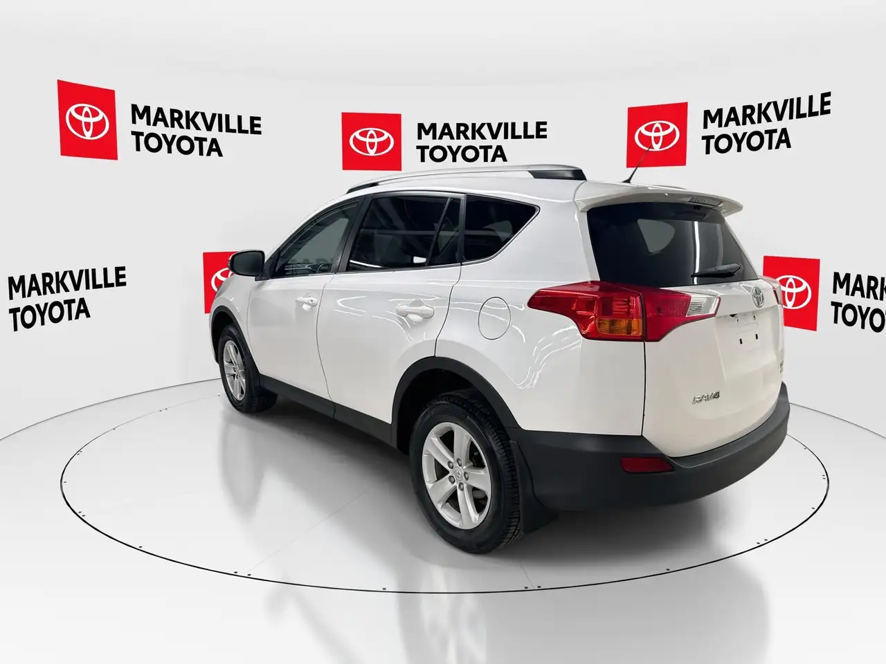 Toyota RAV 4 photo Toyota RAV 4