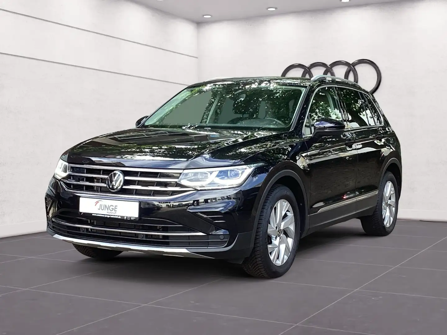 Volkswagen Tiguan Elegance 2.0 TDI DSG NAV KAM APP MATRIX ACC PDC S Schwarz - 2