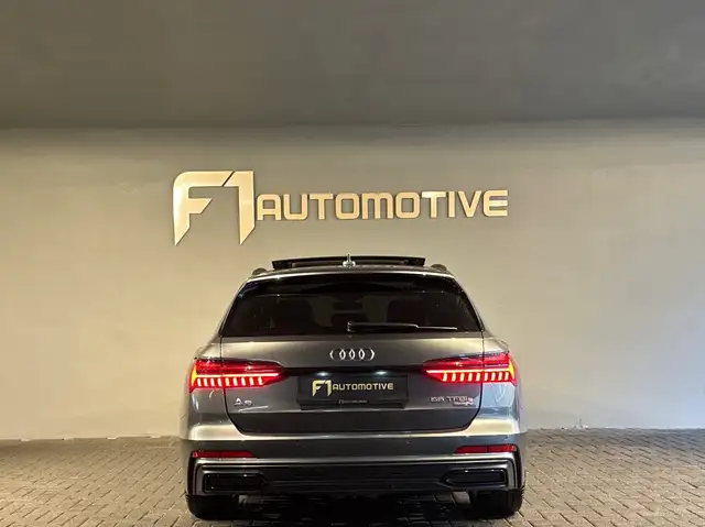 Audi A6 view 11