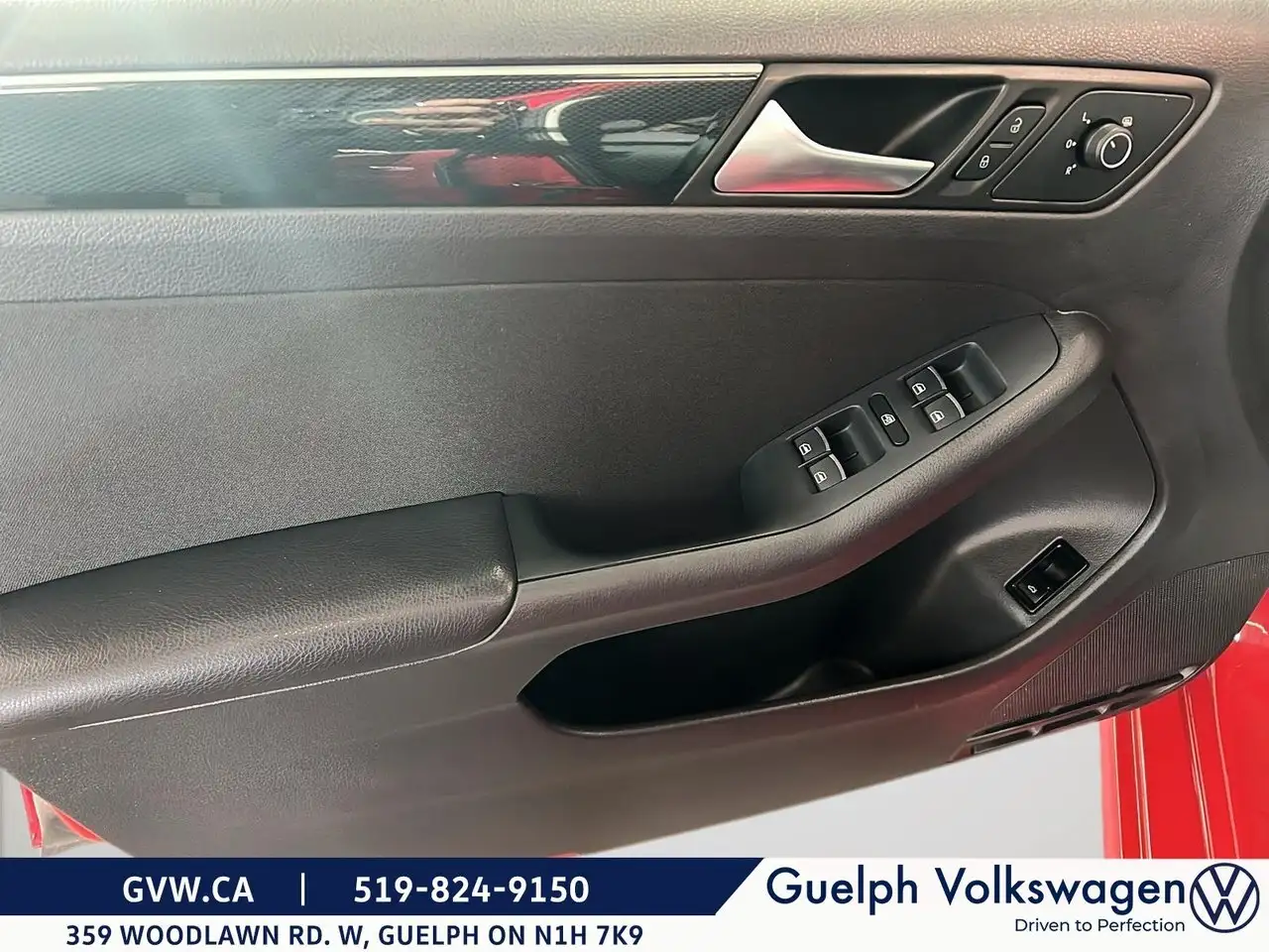 Volkswagen Jetta снимка Volkswagen Jetta