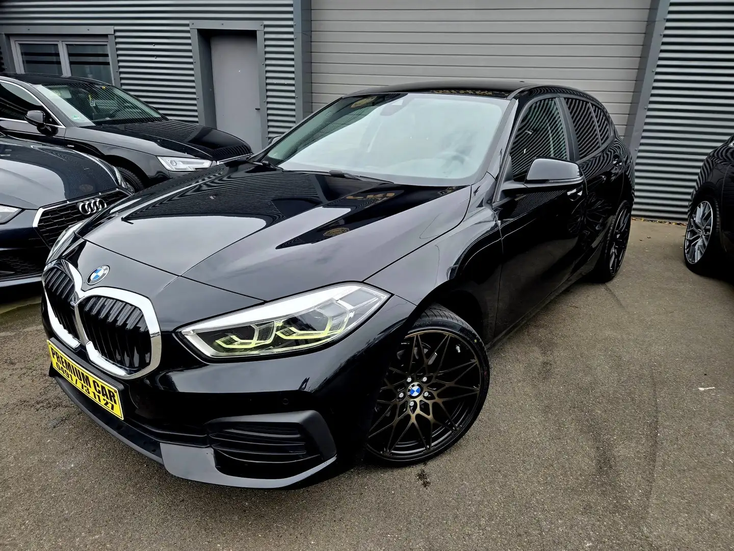 BMW 116 🔺116*LOOK*M*TECHNIK*CARPASS*CAR-PLAY*XENON🔺 Schwarz - 2