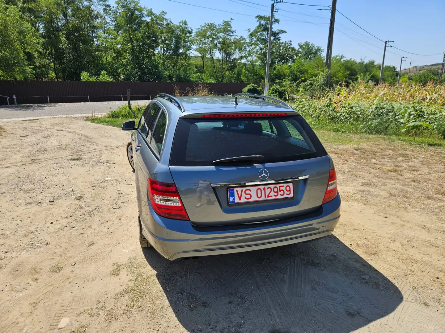 Mercedes-Benz C 180 T BlueEFFICIENCY Avantgarde - 2