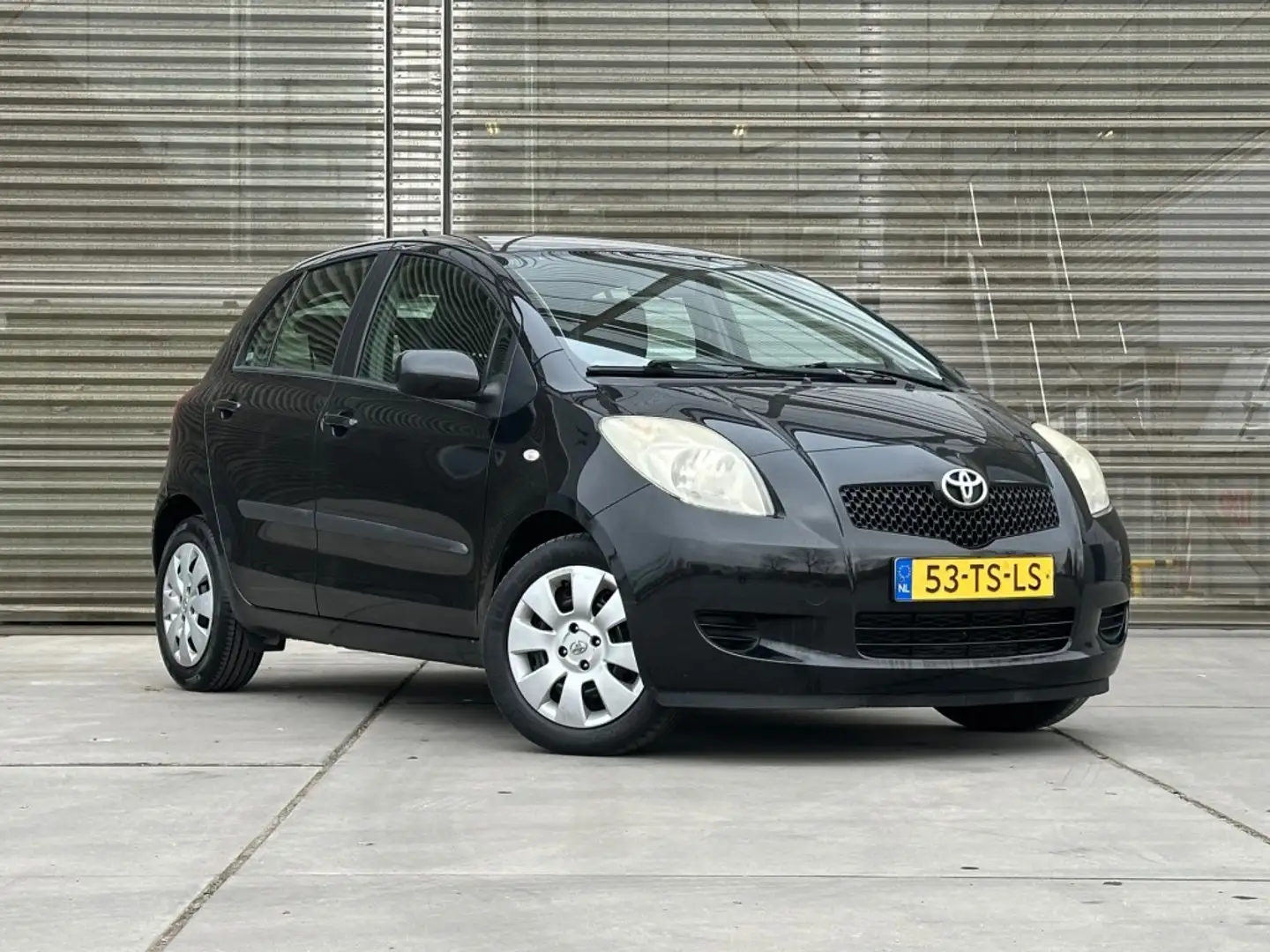 Toyota Yaris 1.3 VVTI SOL AIRCO !! Černá - 2