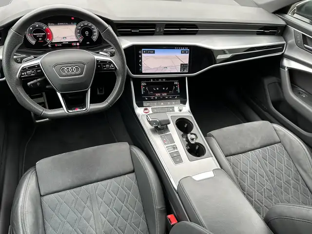 Audi S6 view 16