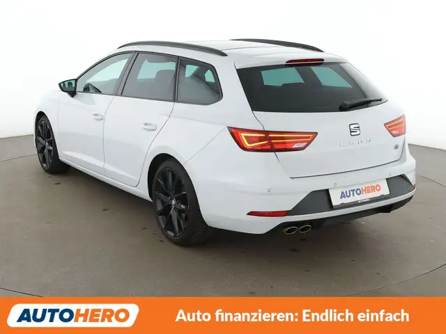 Seat Leon view 4