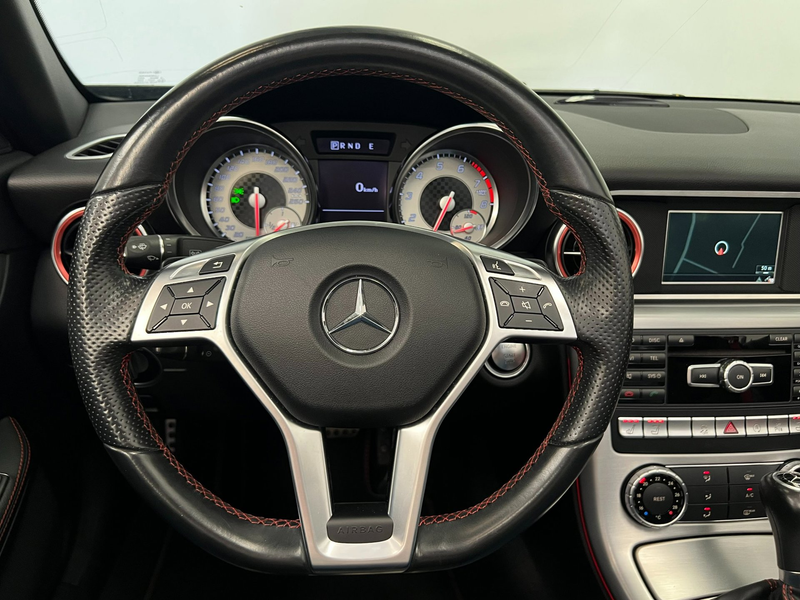 Mercedes-Benz SLK 250 AMG Edition / Pano / Airscarf / Keyless — photo 10