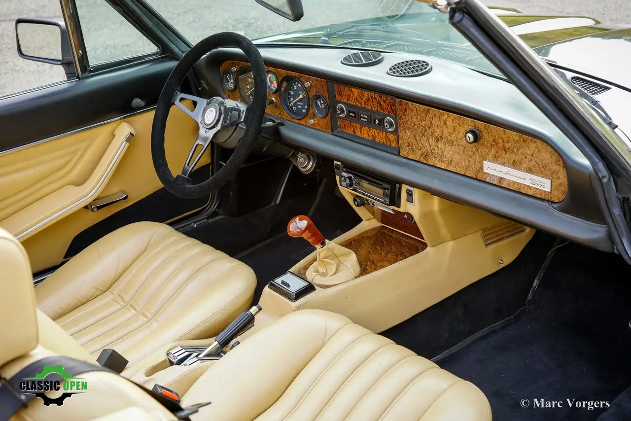 Fiat 124 Spider 2000, foto 9
