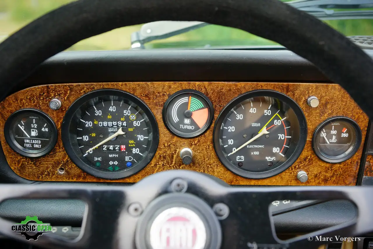 Fiat 124 Spider 2000, foto 6