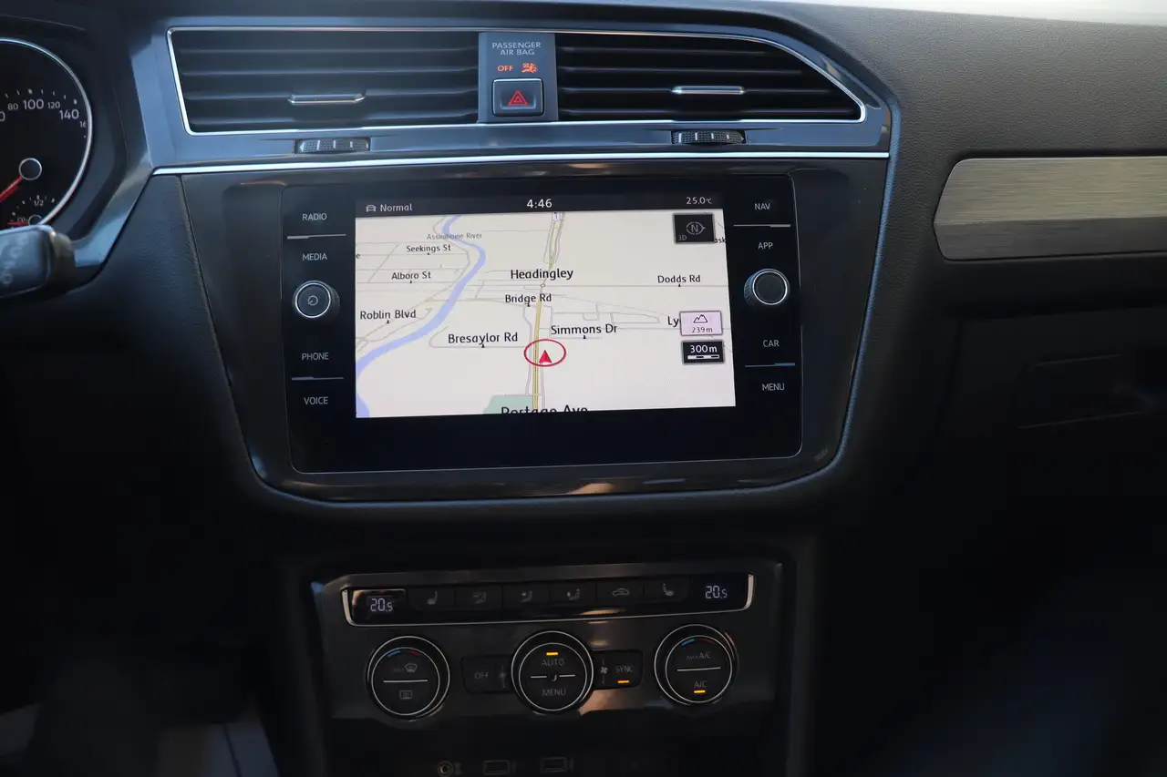 Volkswagen Tiguan снимка Volkswagen Tiguan