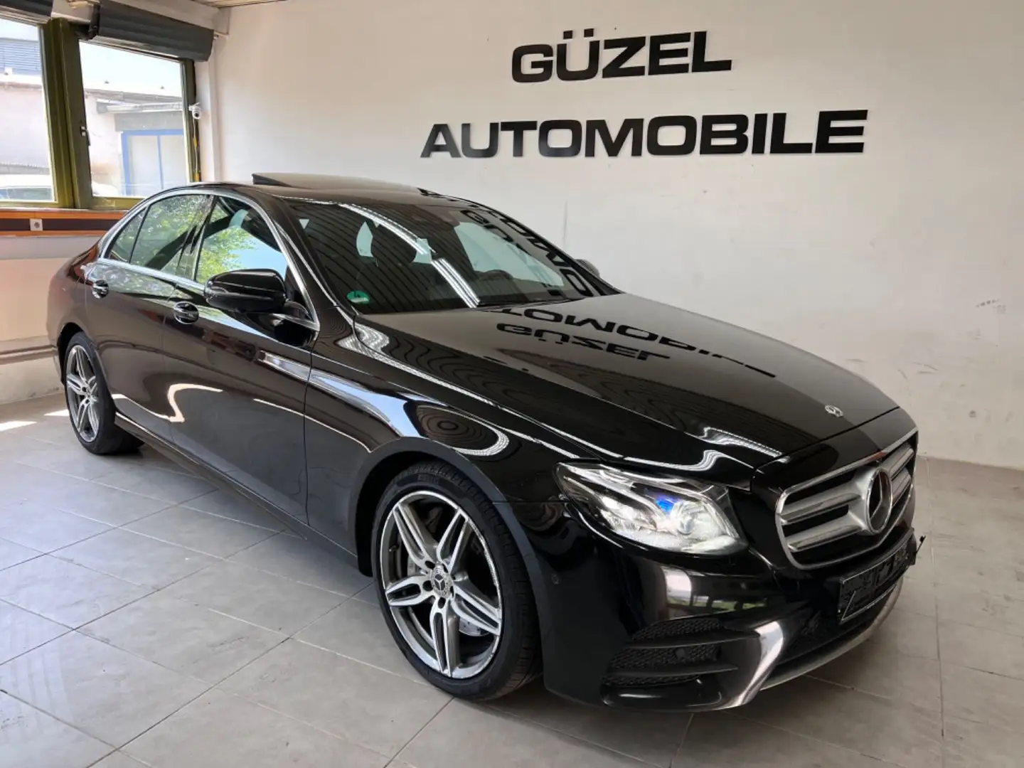 Mercedes-Benz E 350 d AMG LINE/LED/SHD/360KAM/SPUR/DISTR/TOT/ Schwarz - 2
