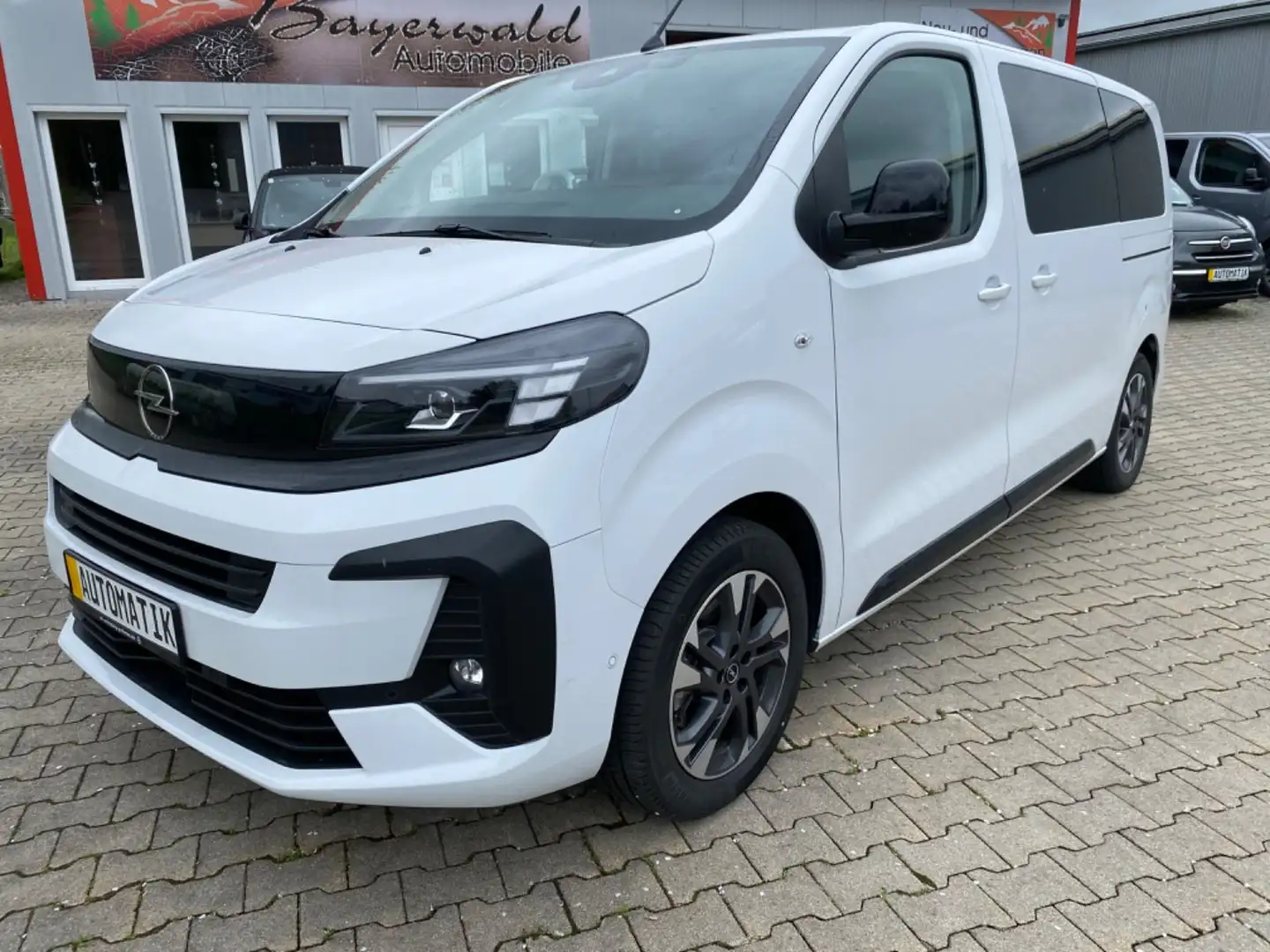 Opel Zafira Life Tourer M GS 7-Sitze Leder Panorama Weiß - 1