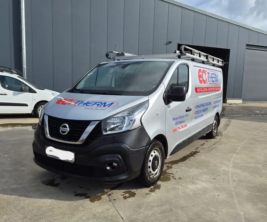 Nissan NV300 2021 из Европы — купить под ключ