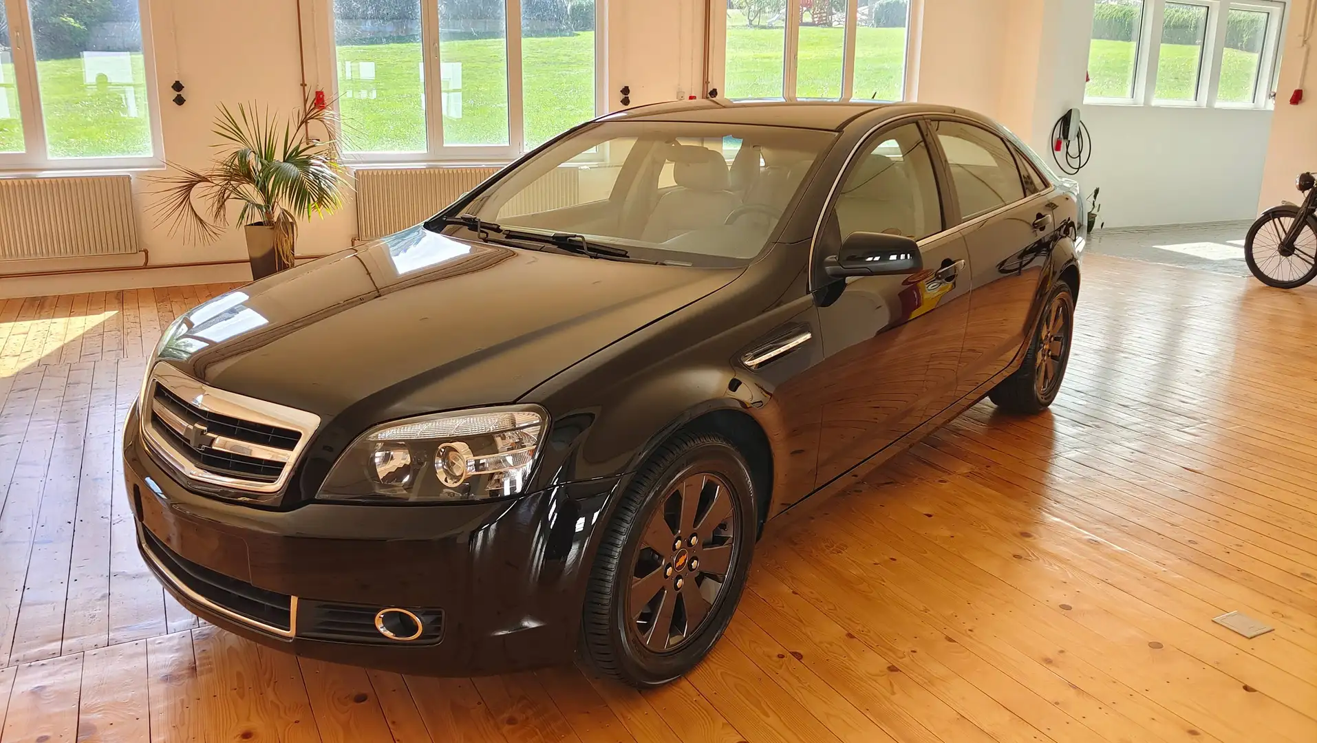 Chevrolet Caprice LTZ 6.0 V8 Schwarz - 1